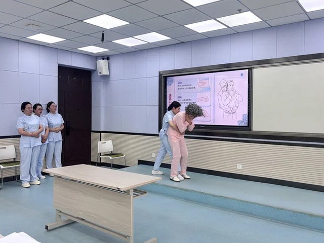 以赛促研”的示范作用
