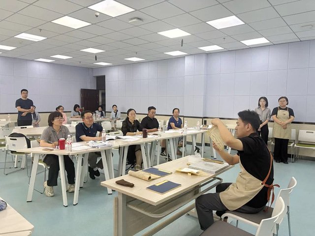 推动欧洲杯官方合作伙伴桃子汉化网站官