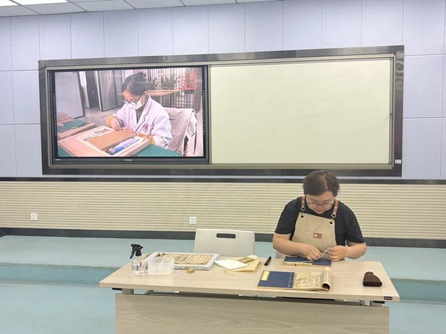 充分发挥“以赛促教
